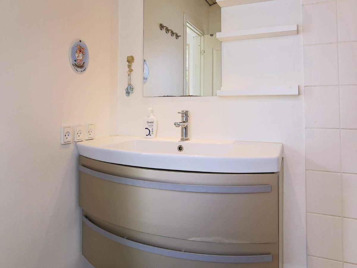 6 Person Holiday Home In Slagelse Esterno foto
